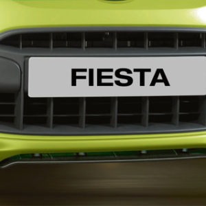 Črn difuzor sprednjega odbijača